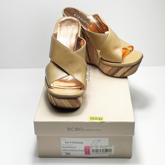 BCBGeneration Women's Platform Wedge Sandals Tan Vertical Stripe Mojave 9M NEW - Picture 4 of 9